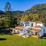 Villa Cinque Palme By Corfu Solutions *