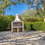 Villa Cinque Palme By Corfu Solutions Pirjí