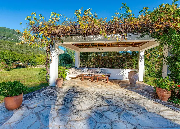 Villa Cinque Palme By Corfu Solutions Pirjí