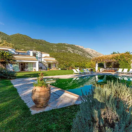 Villa Cinque Palme By Corfu Solutions *
